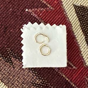 Gorjana 14k Gold Classic 8mm Huggies